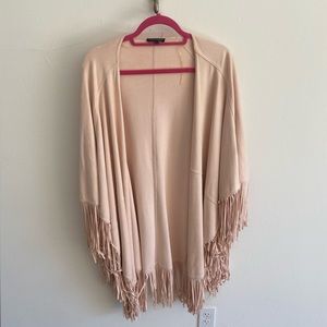 Pink fringe Alberto Makali shall / cape